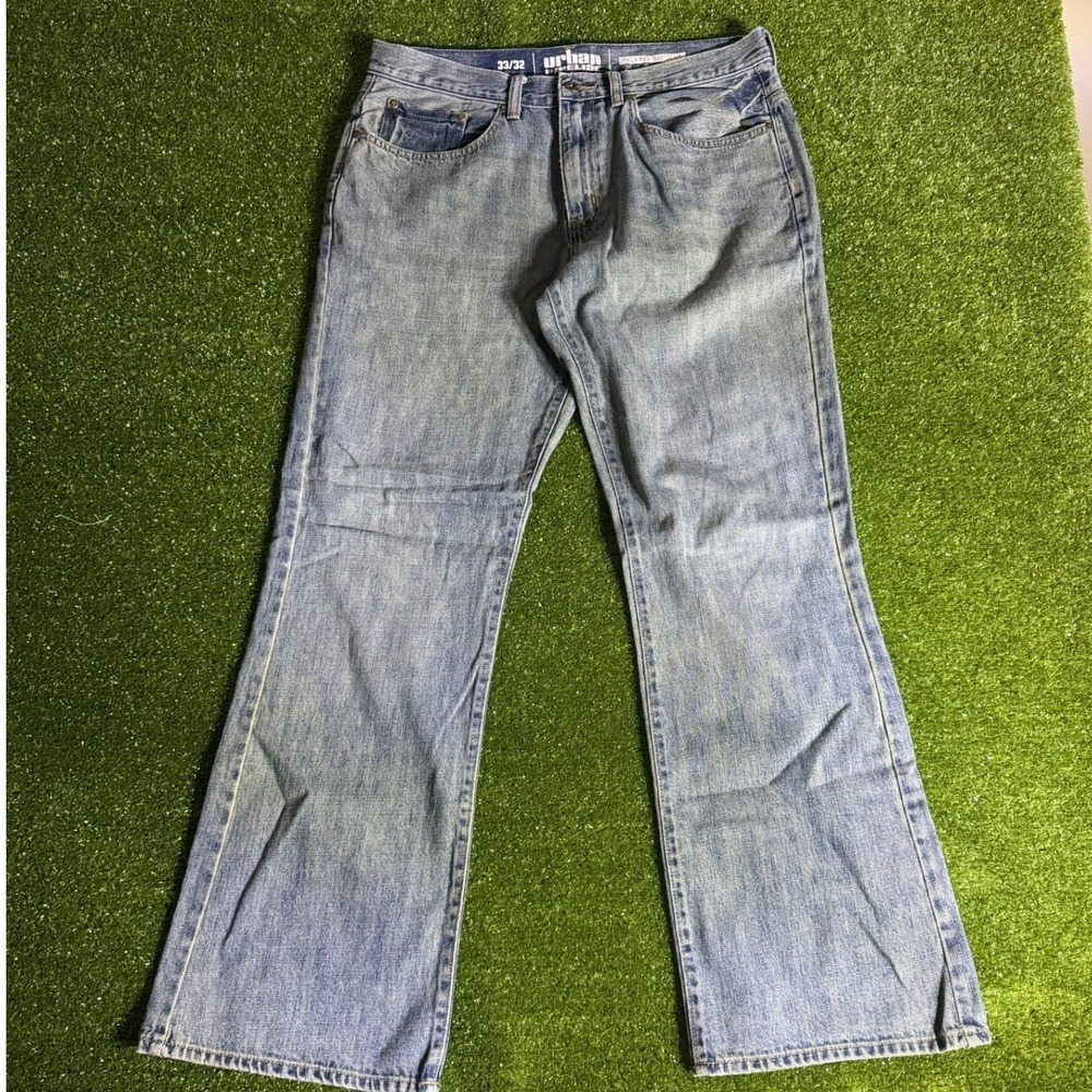 Urban Pipeline Mens Relaxed Bootcut Jeans 33x32 Light Wash Blue Denim Regular